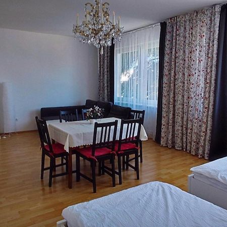Apartment Nahe Rosenhuegel Вена Экстерьер фото