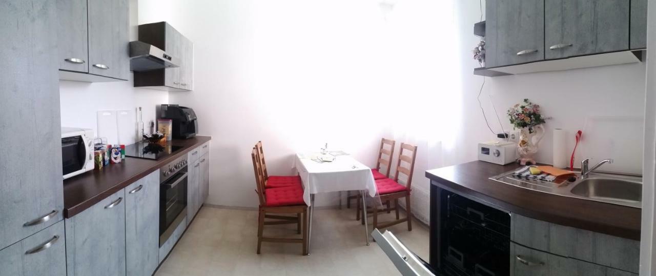 Apartment Nahe Rosenhuegel Вена Экстерьер фото